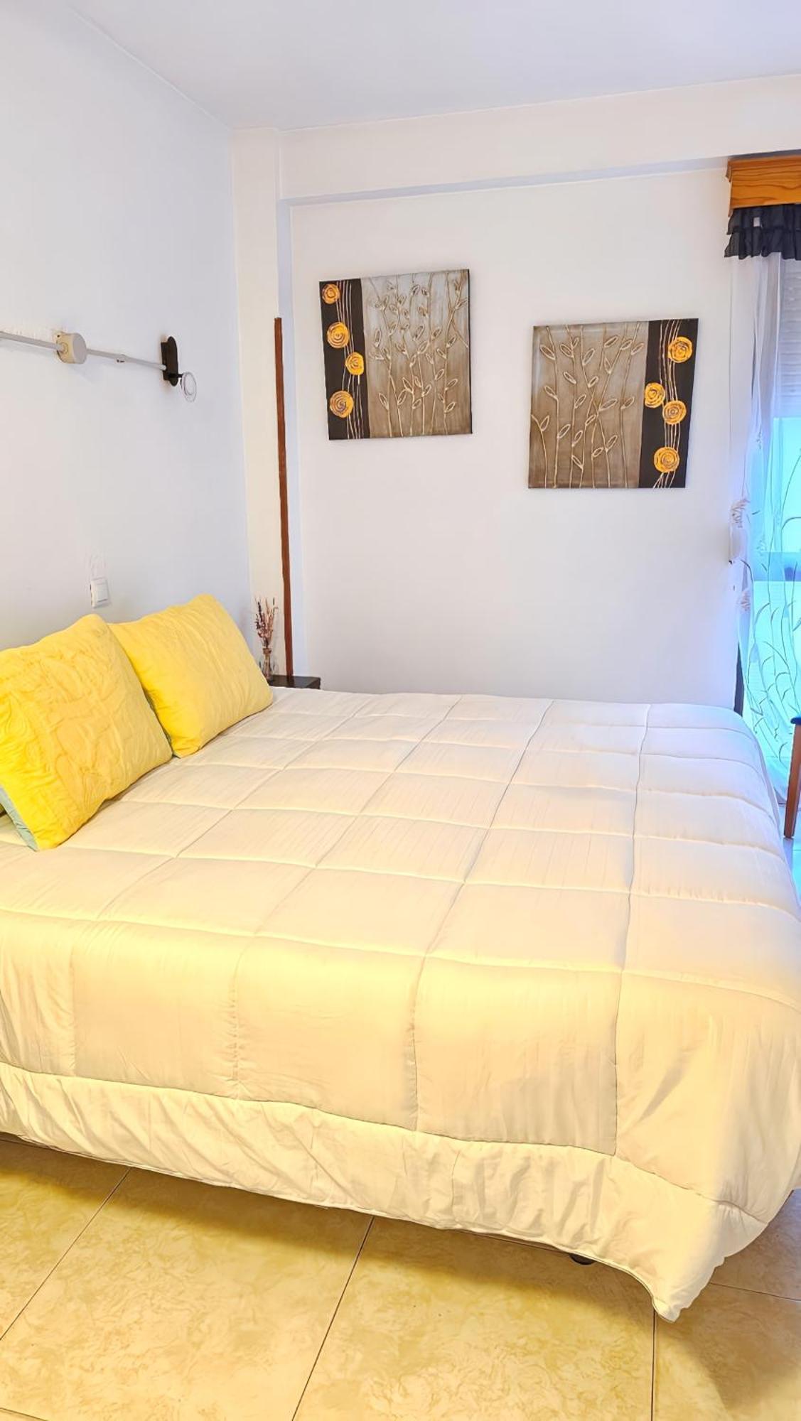Hostal La Rosa Caces Εξωτερικό φωτογραφία