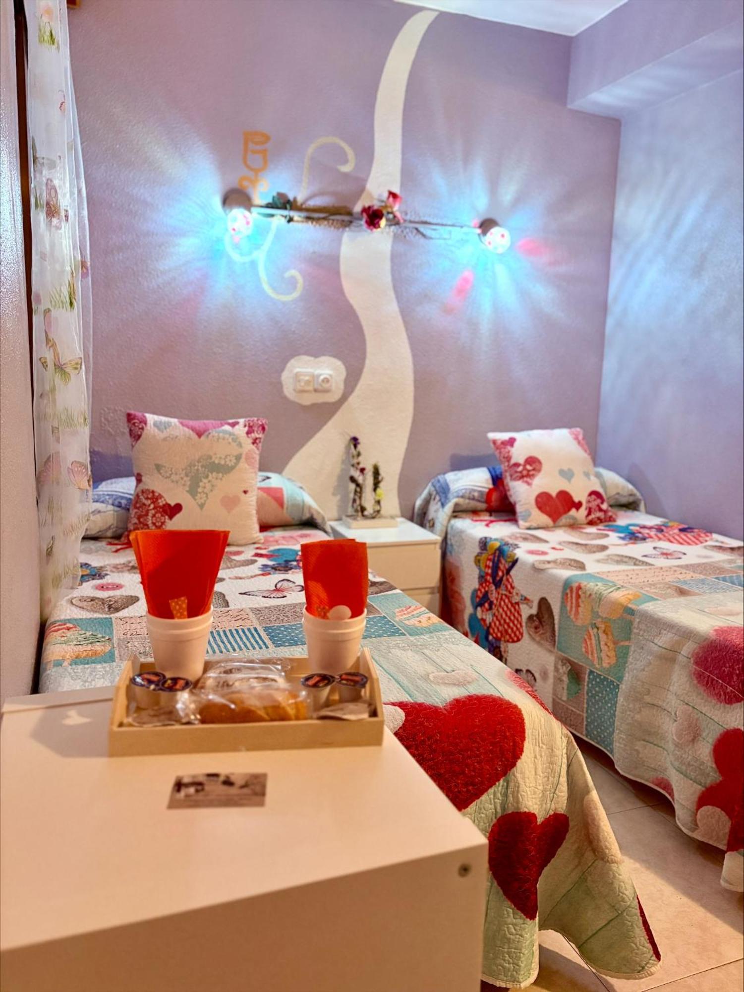 Hostal La Rosa Caces Εξωτερικό φωτογραφία
