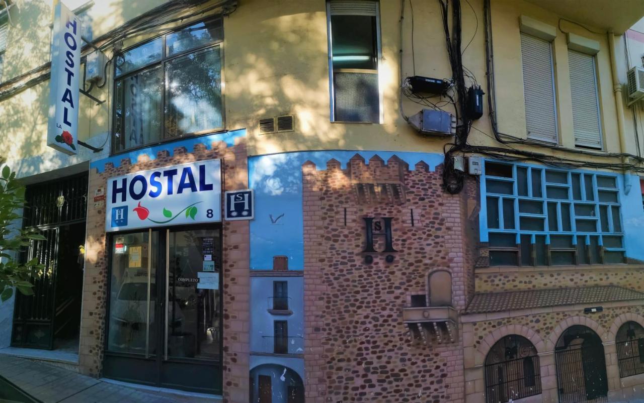 Hostal La Rosa Caces Εξωτερικό φωτογραφία